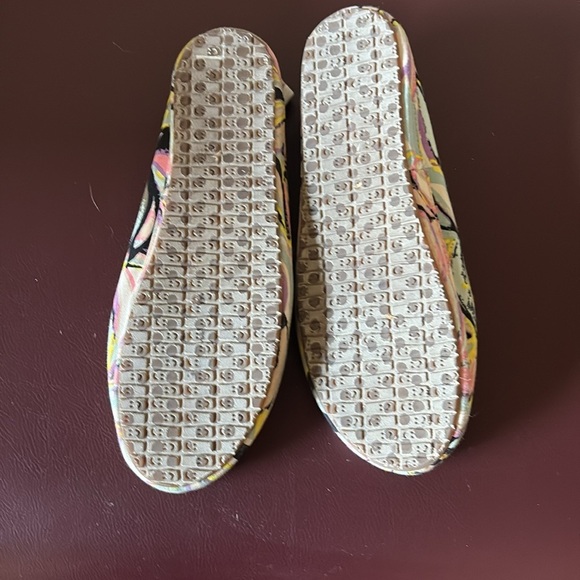 Sanuk Colorful Women's Loafers - Picture 2 of 2